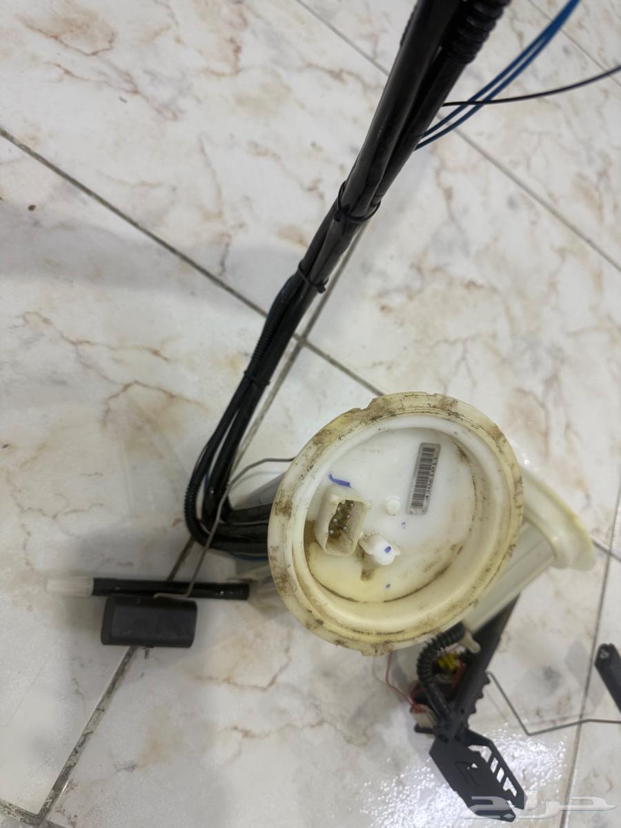 طرمبه وفلتر بنزين63618153625858112