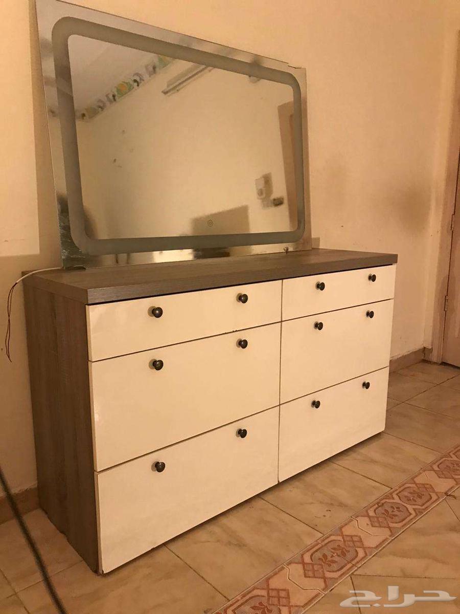 غرفه نوم من ماركه هوم سنتر نظيفه64394108524545113