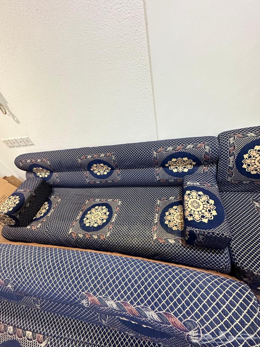 للبيع اثاث ومكيفات شباك ام الحمام الغربي64395978939777110