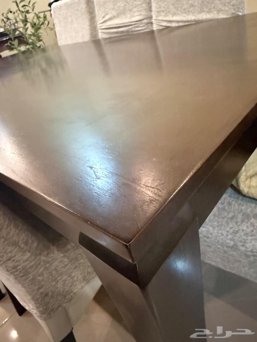 طاولة طعام للبيع شبه جديده64396602829699111