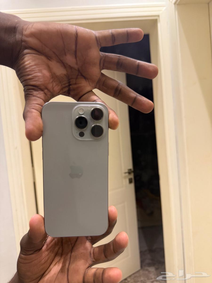 آيفون 1664396922097666112