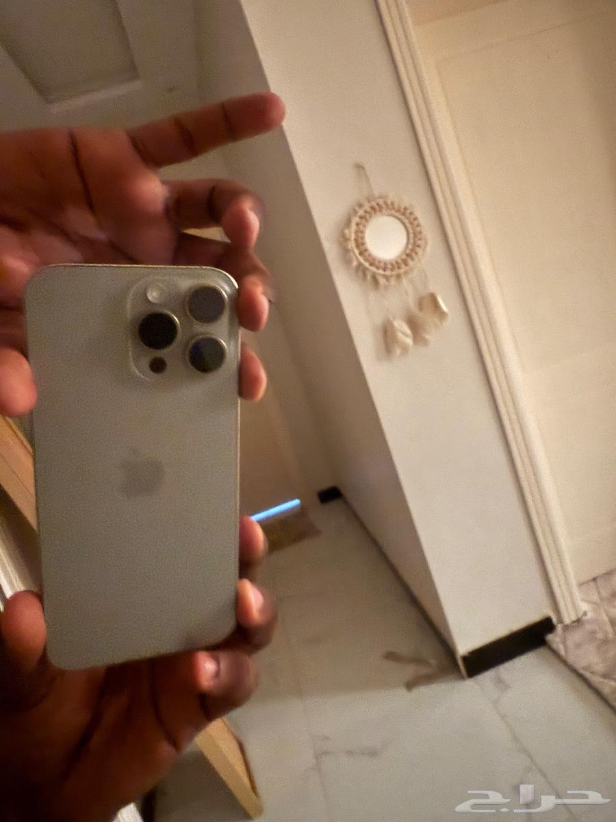 آيفون 1664396922097666113