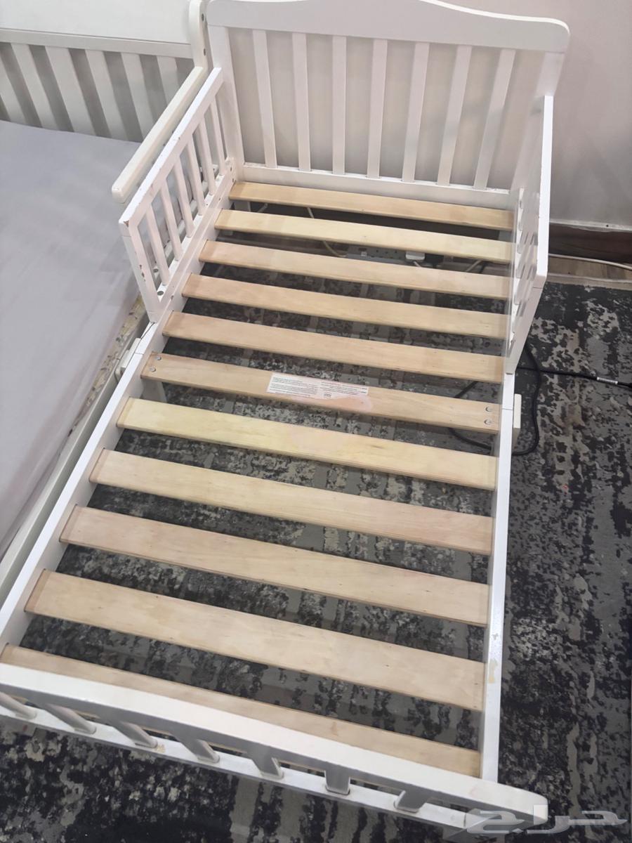 للبيع سرير اطفال خشب مقاس 130 في 7564397200409347111