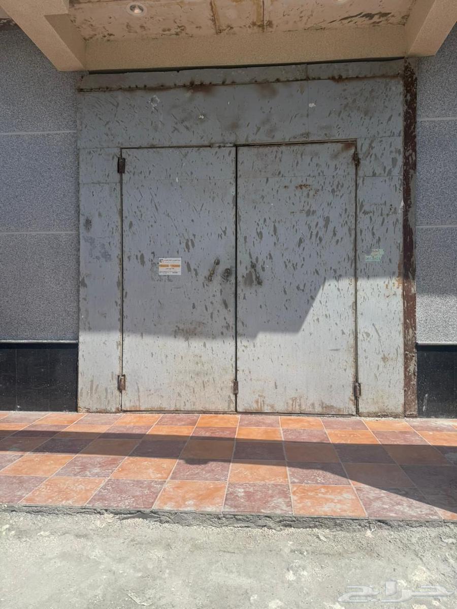 باب حديد64397214260226110