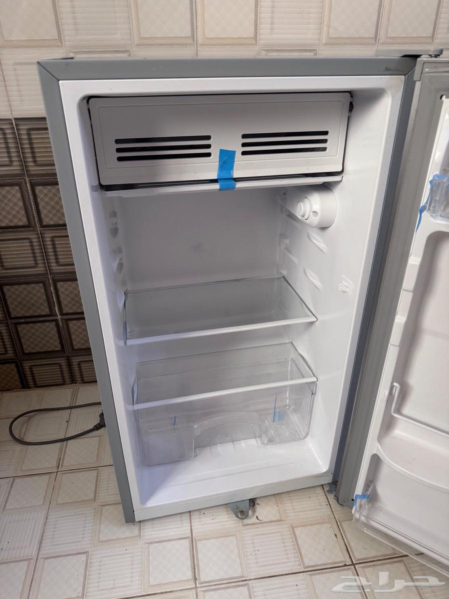 Mini fridge64397907672961111