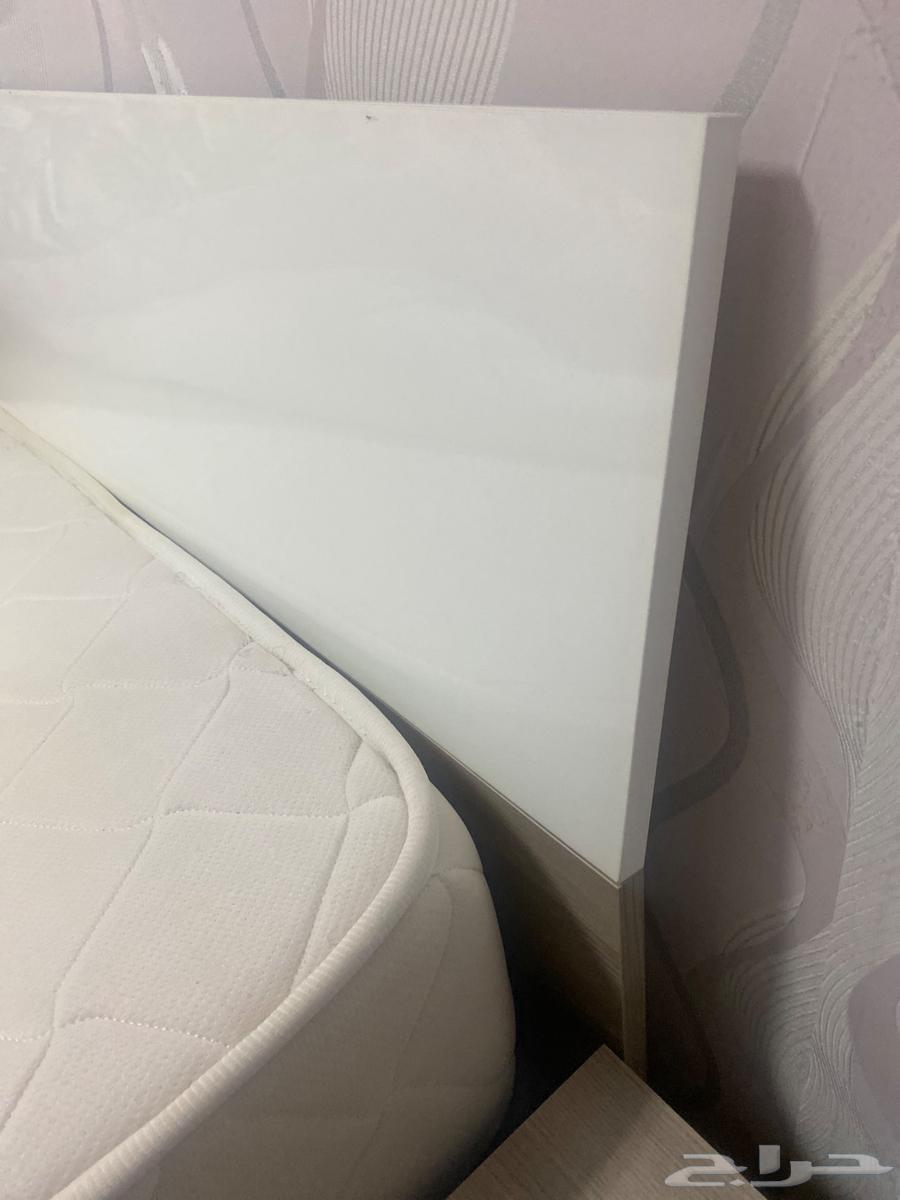 سرير نفرين بدون مرتبه   للبيع شبه جديد64398409656195112
