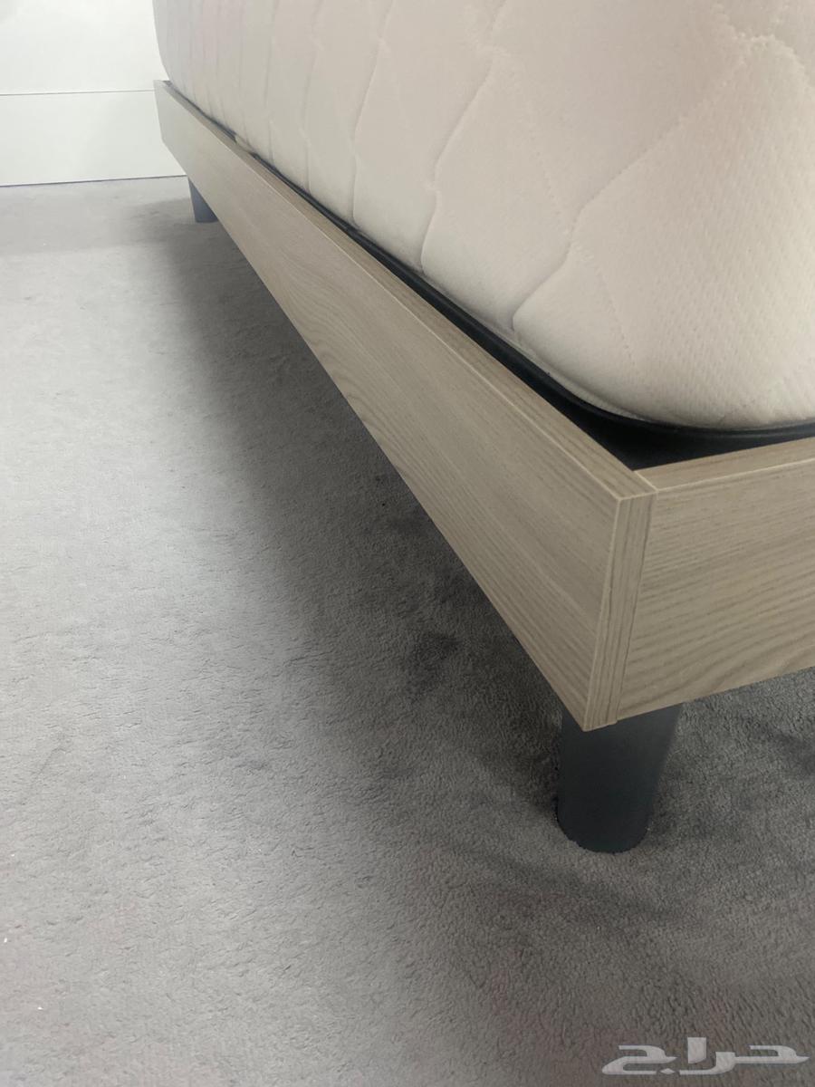 سرير نفرين بدون مرتبه   للبيع شبه جديد64398409656195111