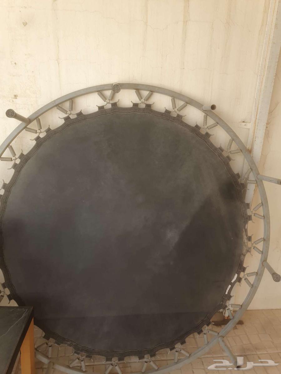 كنب صوفا و طاوله و نطيطه للصغار64398465152259110