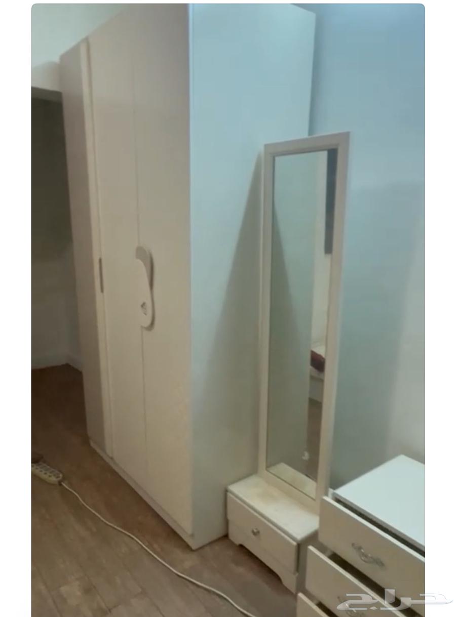 دولاب وسرير للبيع64400258999554110