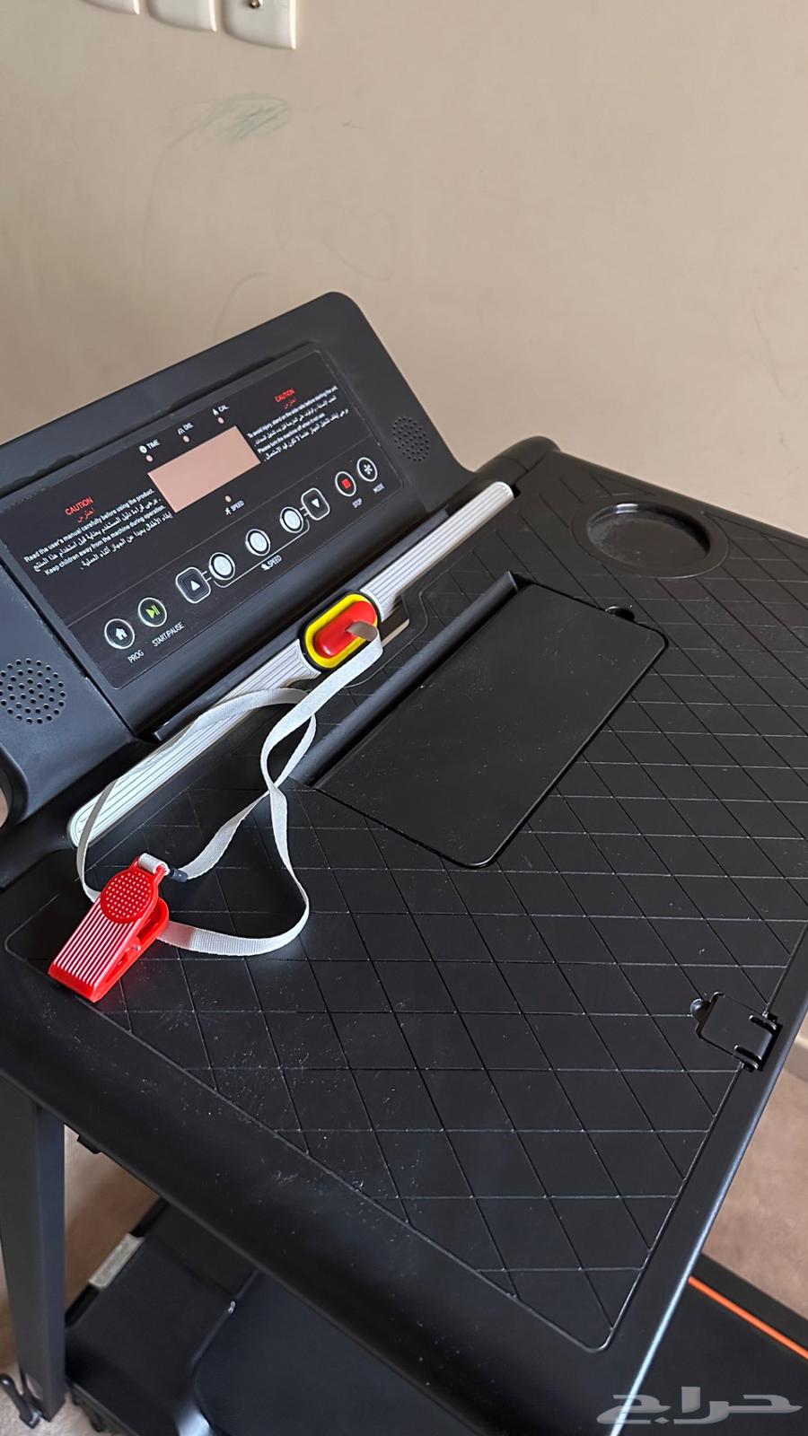 Foldable, lightweight and easy-to-store treadmill64399995621889111