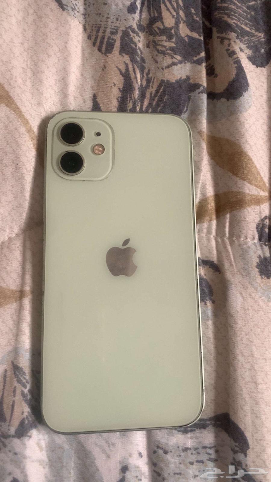 iPhone 12 regular64400217529345111