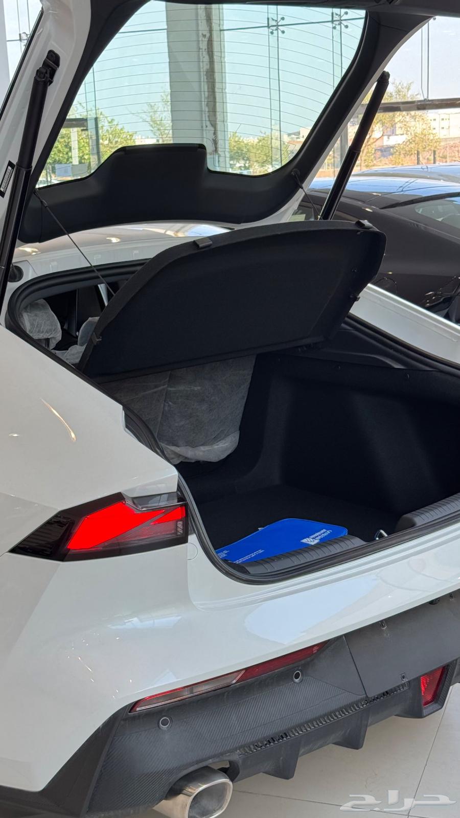 UNI-V 202564552406085506112