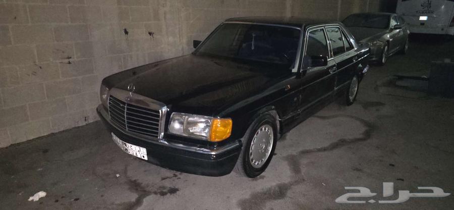 Benz 126 Medium Size Model 8863618146114434112