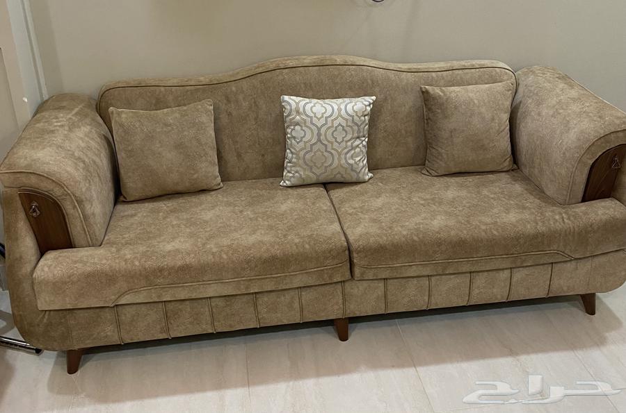 القنفذة للبيع كنب 4 قطع نظيف جدا  .64367785019521112