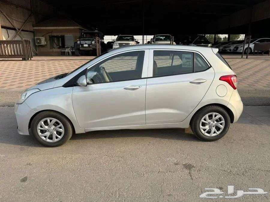 هونداي اي 10 2018. ( الجبيل )64548392809475111