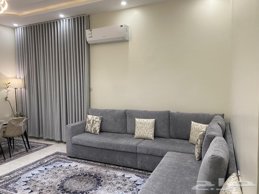 كنب حرف L للبيع تم تفصيله بمواصفات مريحه جدا البيع مستعجل64258553336579110