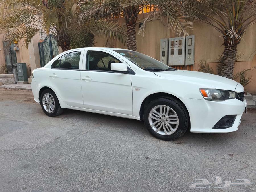 ميتسوبيشي لانسر 2015 ممشى قليل64552148808066113