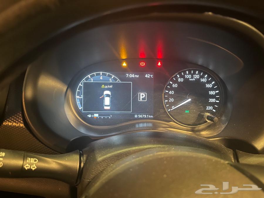 نيسان كيكس 2023 لونين ازرق سقف اسود63618065938177113