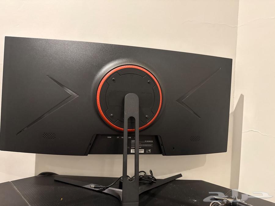 شاشة قيمنق 30بوصه منحنيه 100HZ64394468797569114