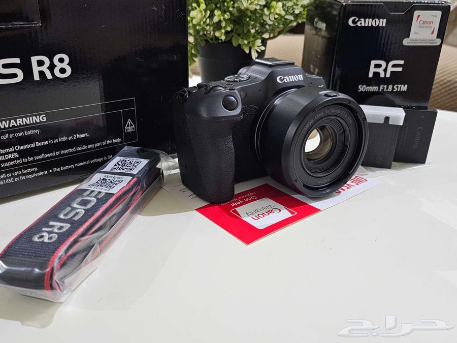 للبيع جديدة كانون Canon R8 مع عدسة RF50mm 1.8 وبطارية اضافيه64397269983105111