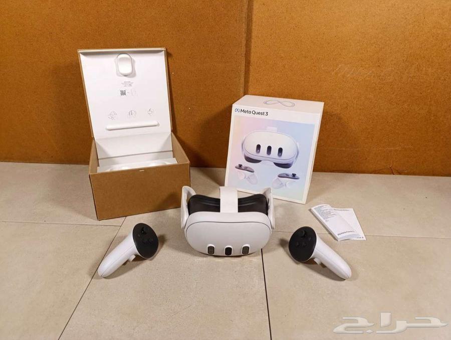 Meta Quest 3 and Accessories64395783472514113
