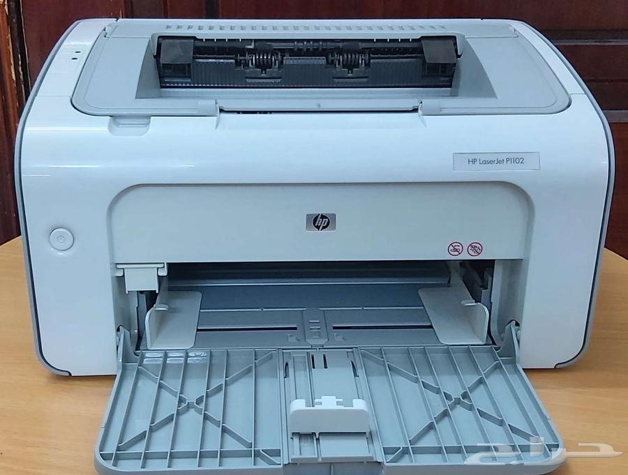 طابعة hp laserjet P1102 المعروفة   نظيفة جدااا .64397157953923110