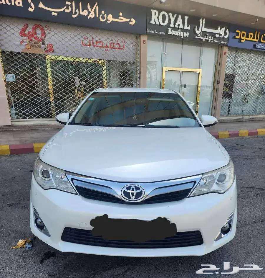 للبيع كامري موديل 2015 GLX64542345502211112