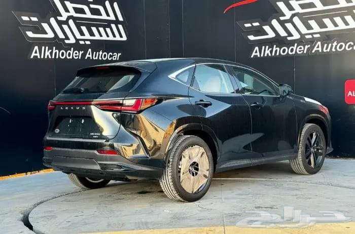 لكزس ان اكس 202563618164163843113