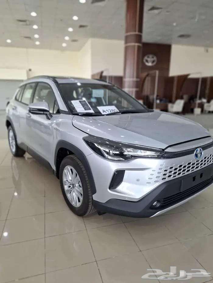 كوروللا كرووس نص فل 202563618252881665111