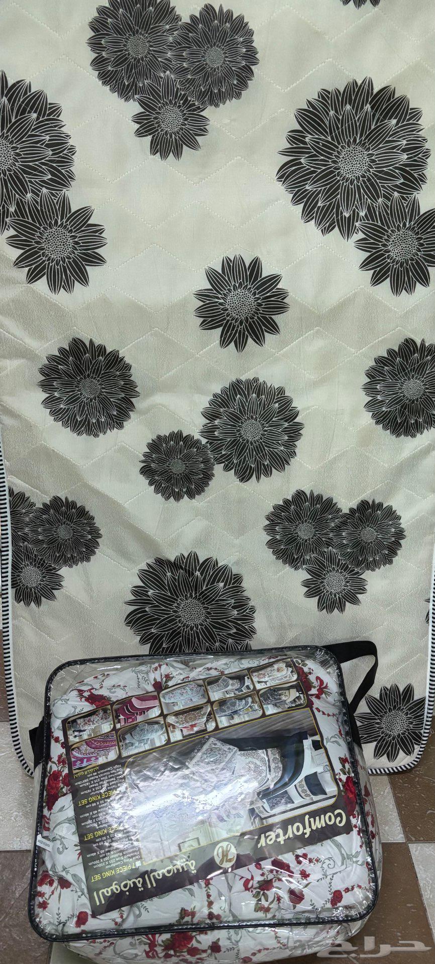 3 سراير مفردة او مراتب معها الغطاء واللحاف والمخدة64403202409602110