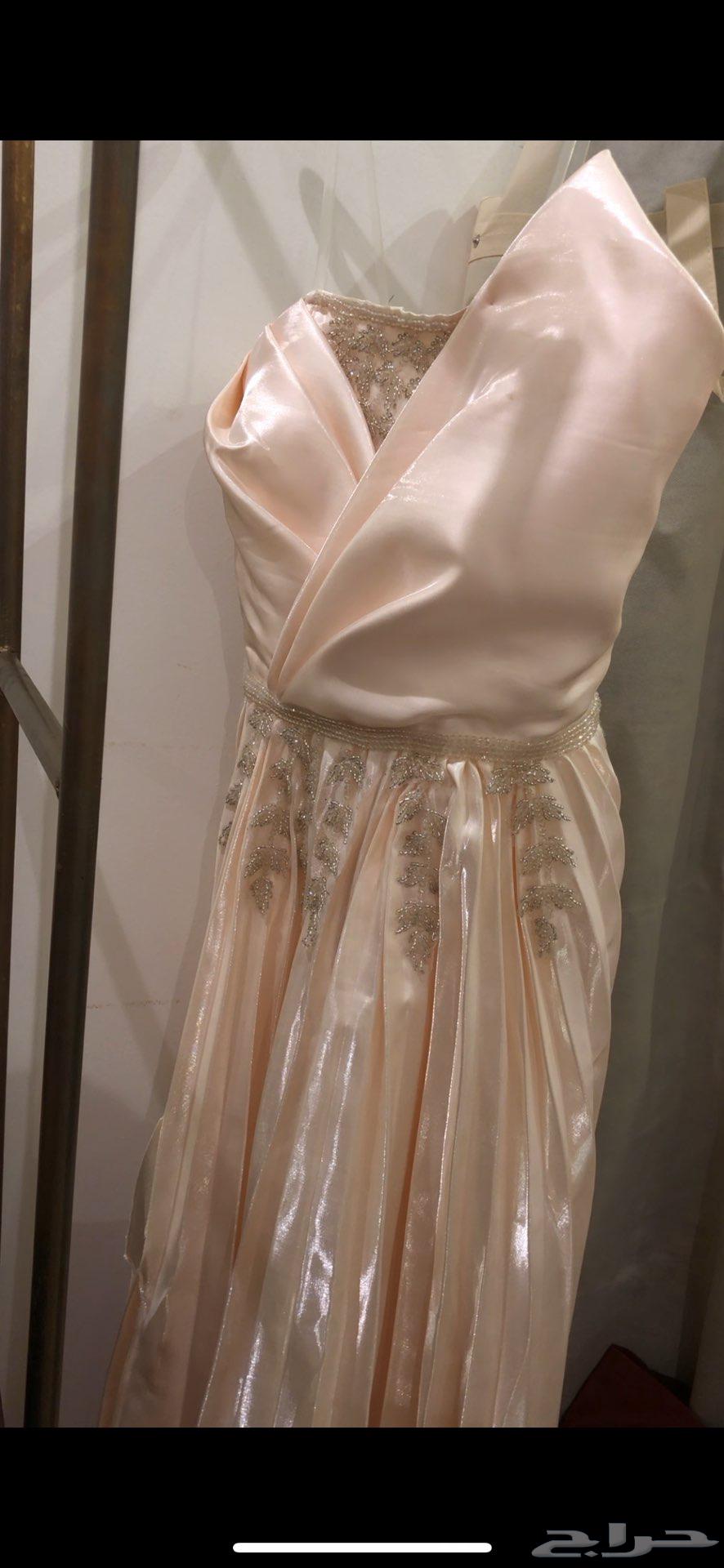 فستان للبيع64403665470979110
