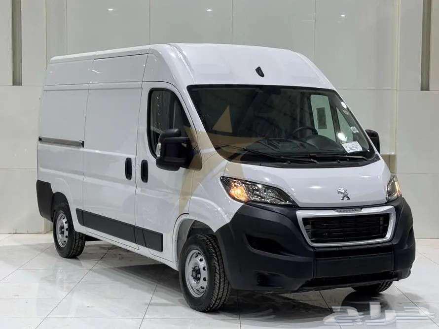 Peugeot Boxer Van Diesel 2025 Price 117900 SAR63618157626113111