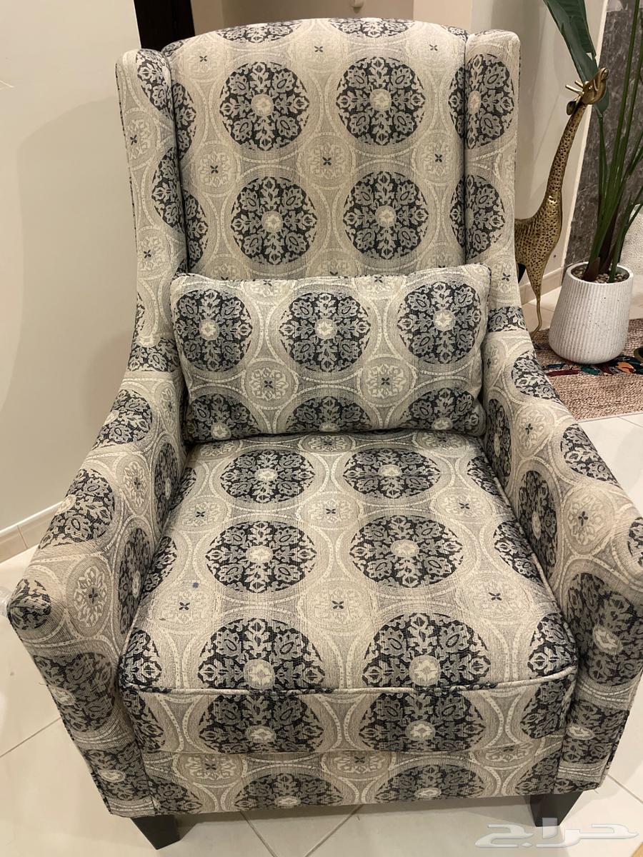 كرسي من محل الدليجان جوده ممتازه64403315490307110