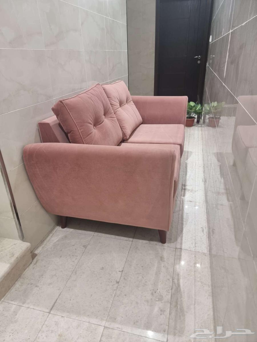 للبيع كنبة بحالة ممتازة64404458966785112