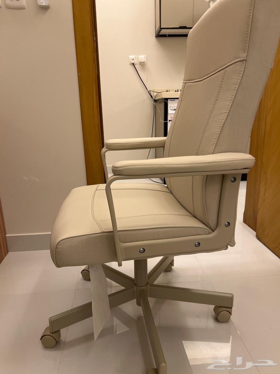 كرسي مكتب جديد من ايكيا64405180965121111