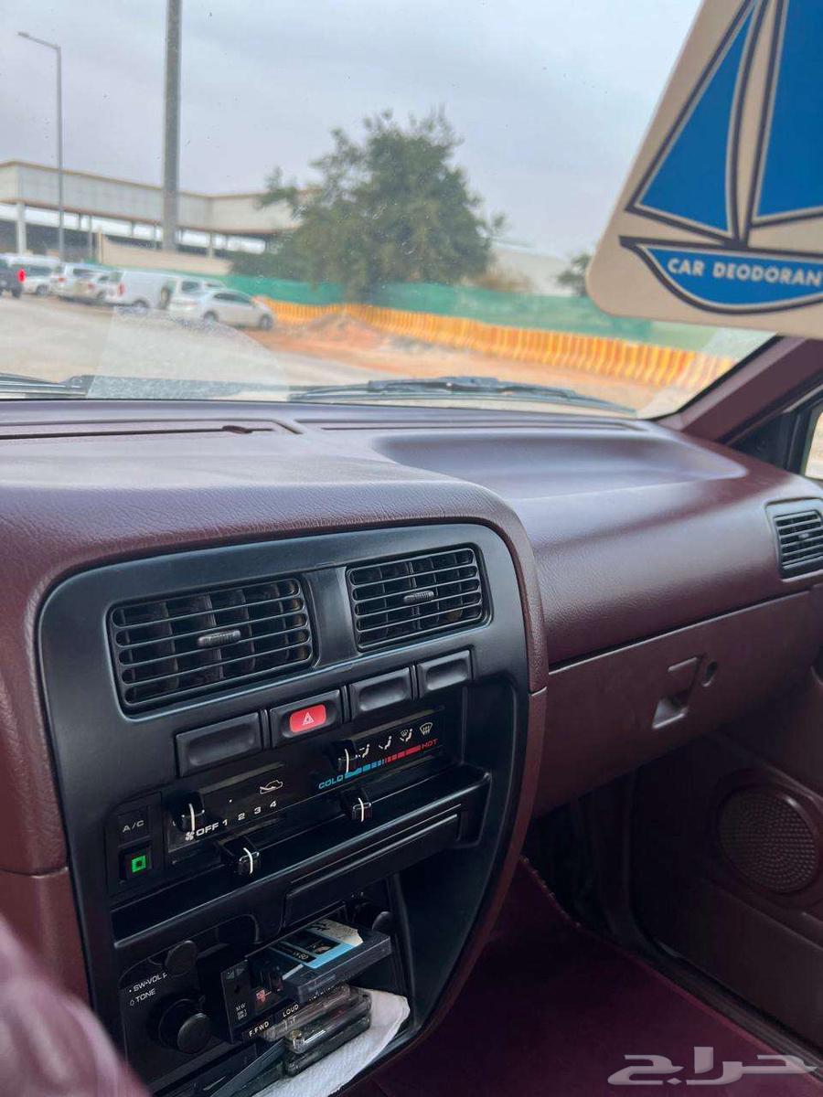 نيسان ددسن مخزن شبه اصفار 199764554732401795112