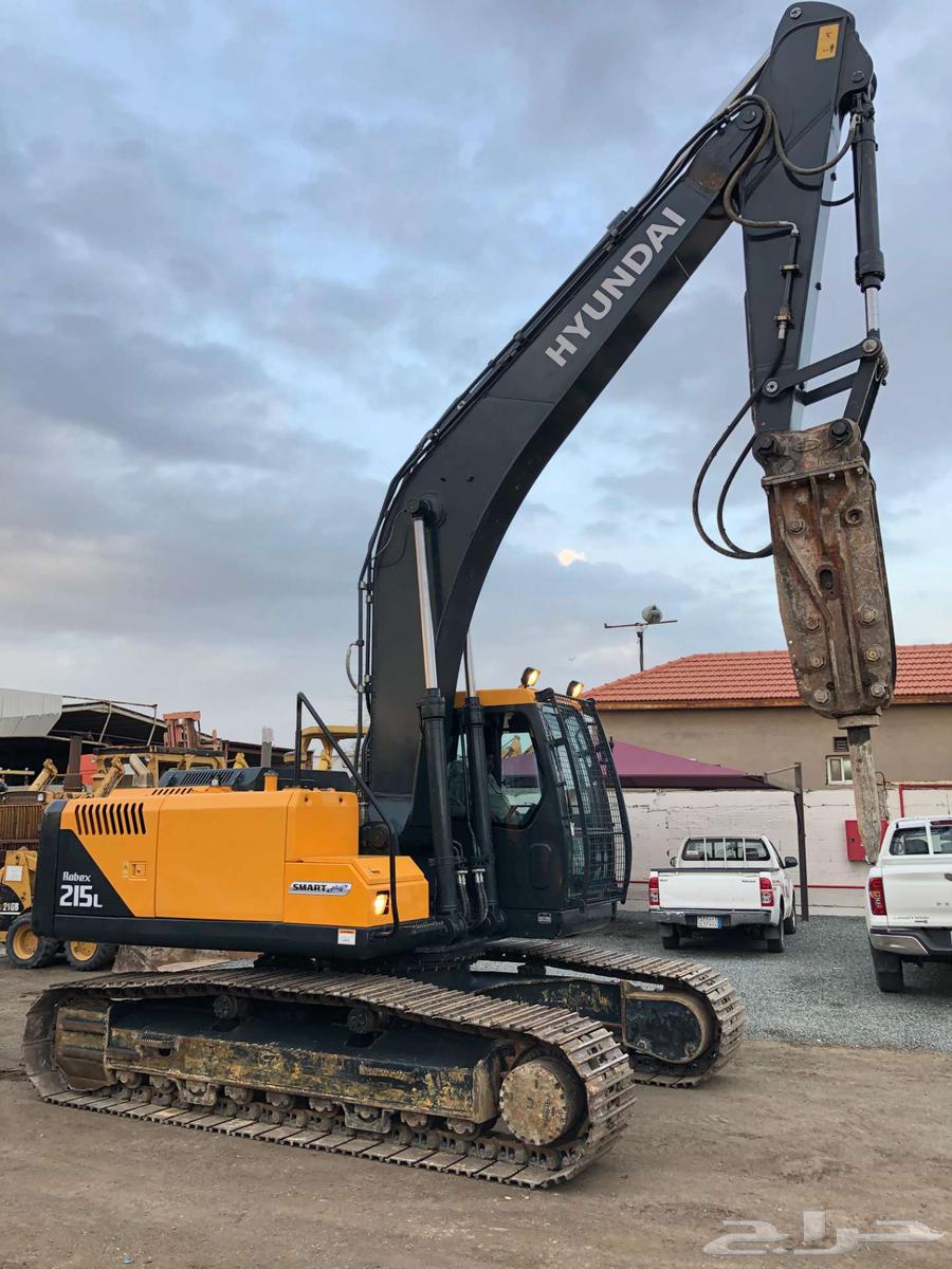 بوكلين هونداى 215 موديل 2023 معرض رواد المعدات64554885888129111