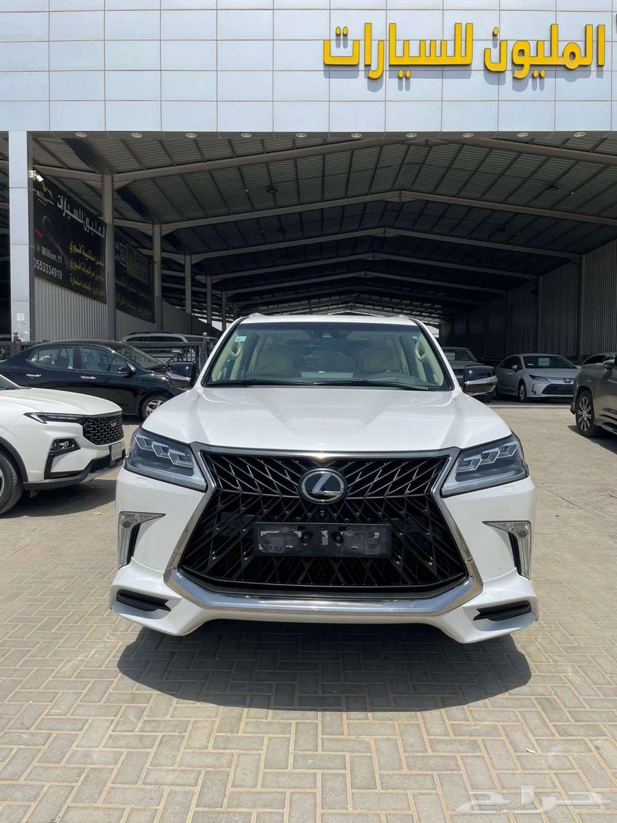 Lexus LX 570 Saudi 202063618256521475111