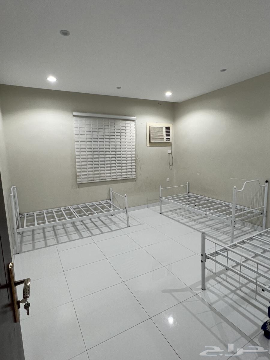 مجلس واسره حديد وسخان موية للبيع64397963215746113