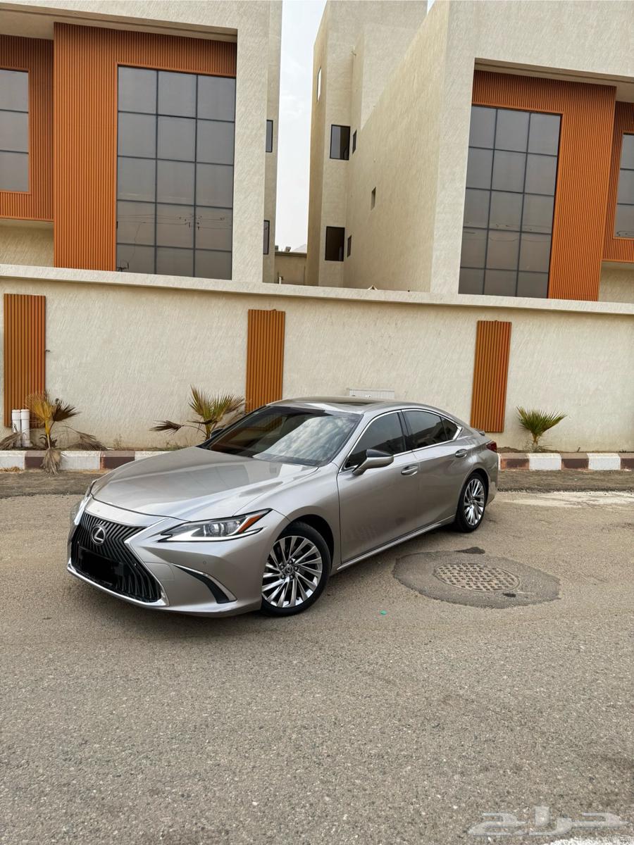 للبيع لكزس es350 تيتانيوم لعشاق الفخامة والتميز63618264310017111