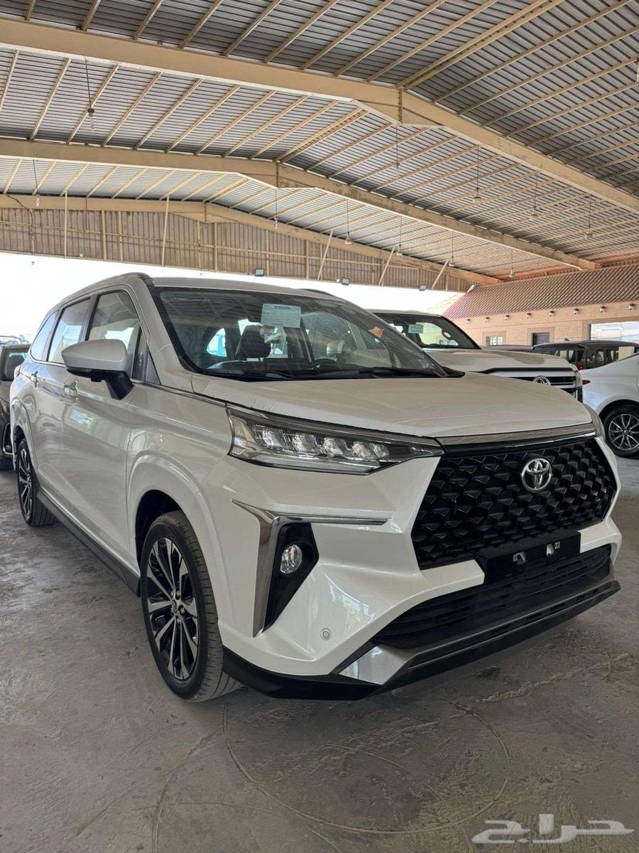 Toyota Vellfire GLX 202563618267142146111