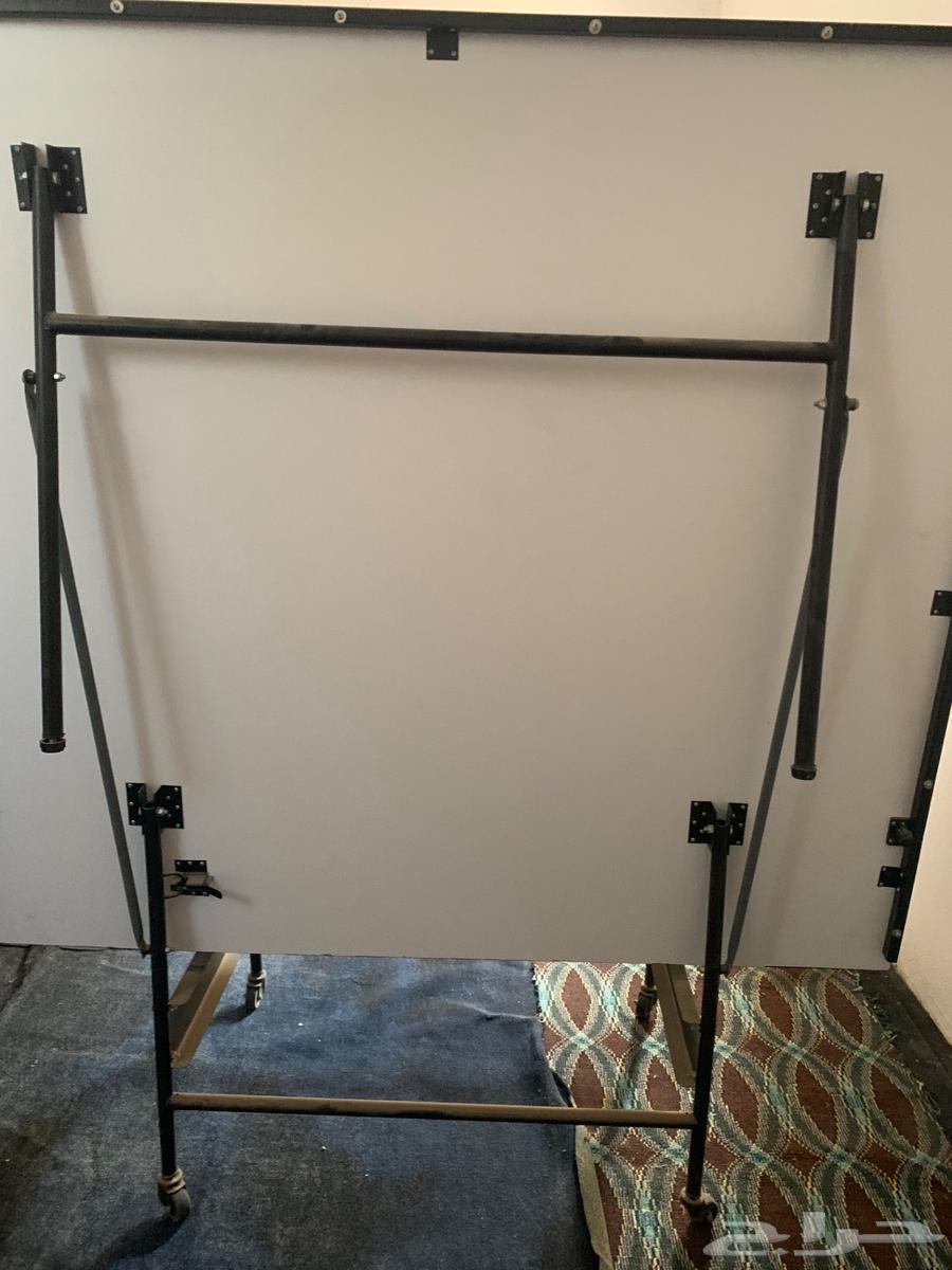 تنس طاوله قابل لتفاوض64402299732993110