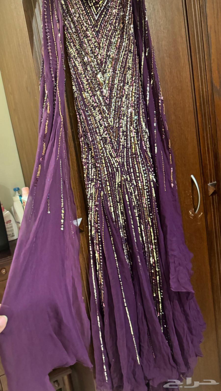 فستان سهره استخدام مره وحده لمده 3 ساعات64401647574403112