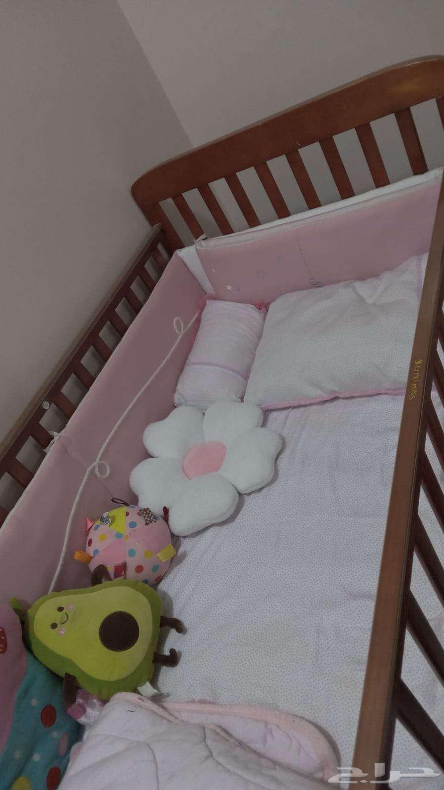 Bed set and baby cot and table64402595188225113