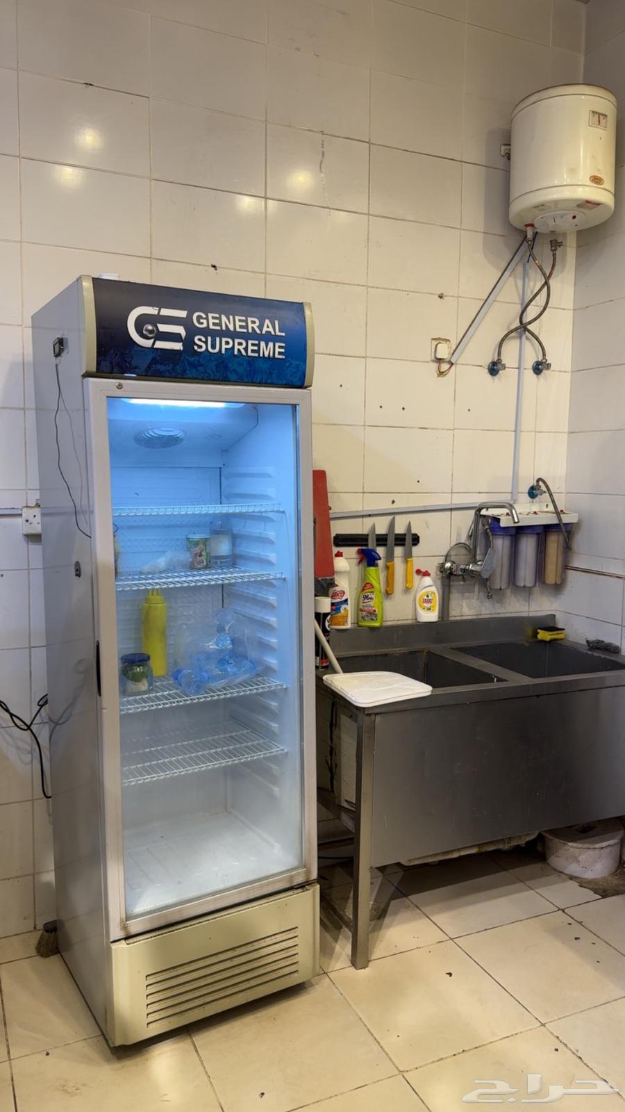 Complete buffet equipment in excellent working condition64403393890946111