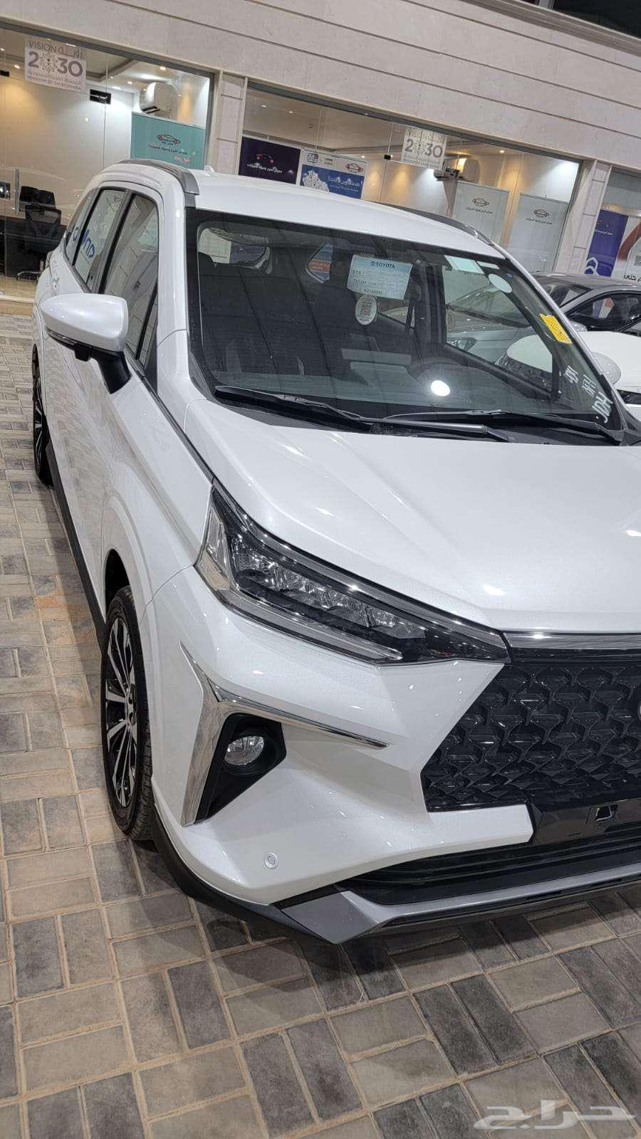 Toyota Prius 7-Seater Family Car 2025 (Cash/Installments)63618172945283114