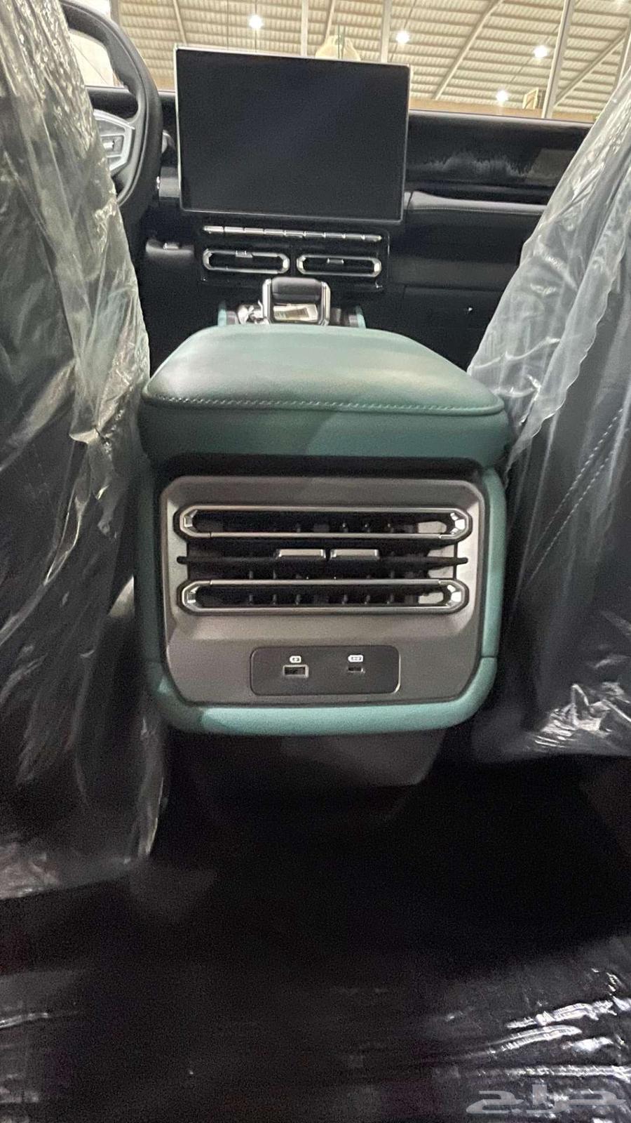 Geely T1 Luxury Model 2025 for 113,900 SAR Including Tax63618168182785114