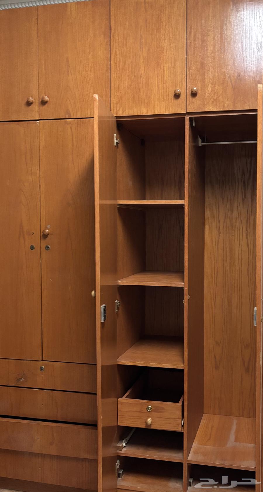 دولاب ملابس خشب سنديان64405306588801111