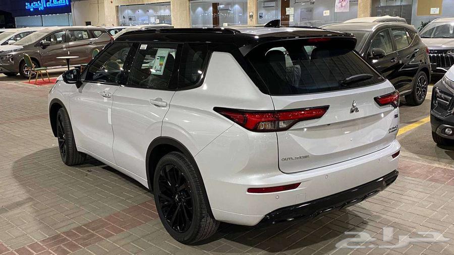 Mitsubishi Outlander Black Sum Full Model 202563618258558083112