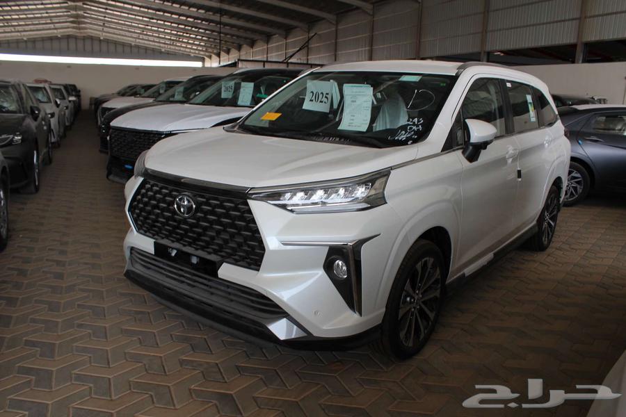 تويوتا فيلوز GLX بنزين 2025 سعر 7820064555418618242110